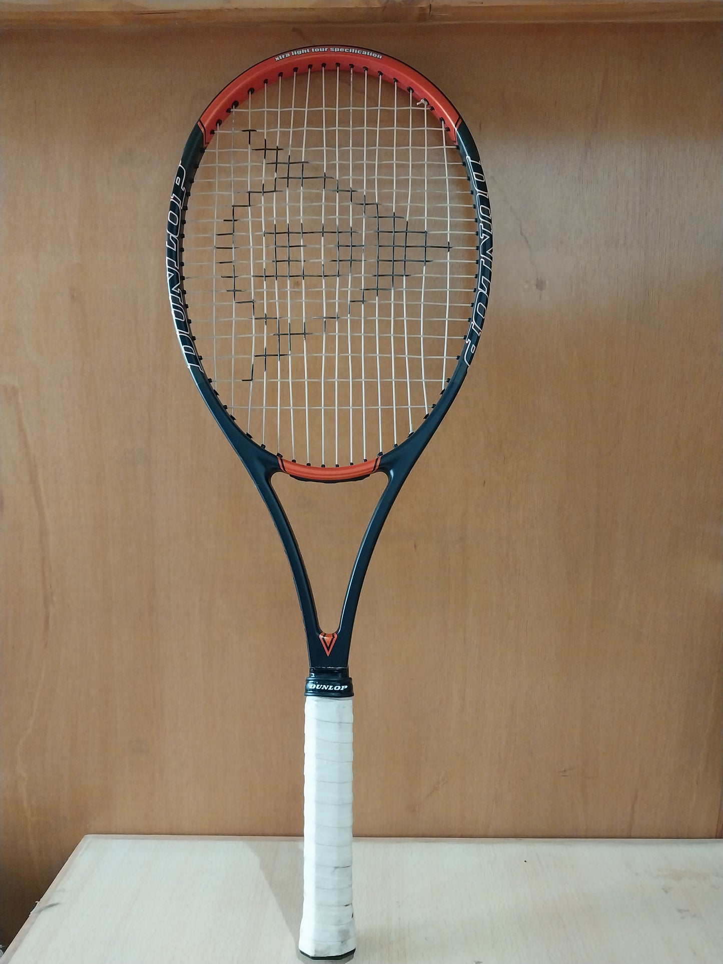 Dunlop Tennis Racket Slightly Used 300G XL