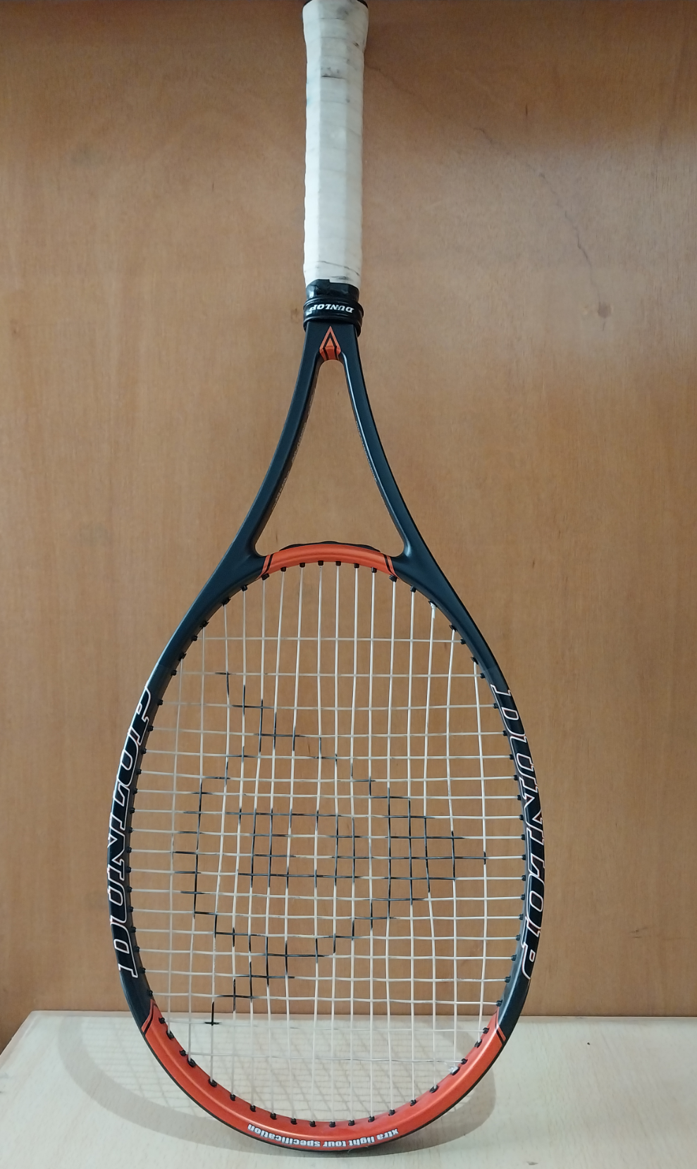 Dunlop Tennis Racket Slightly Used 300G XL