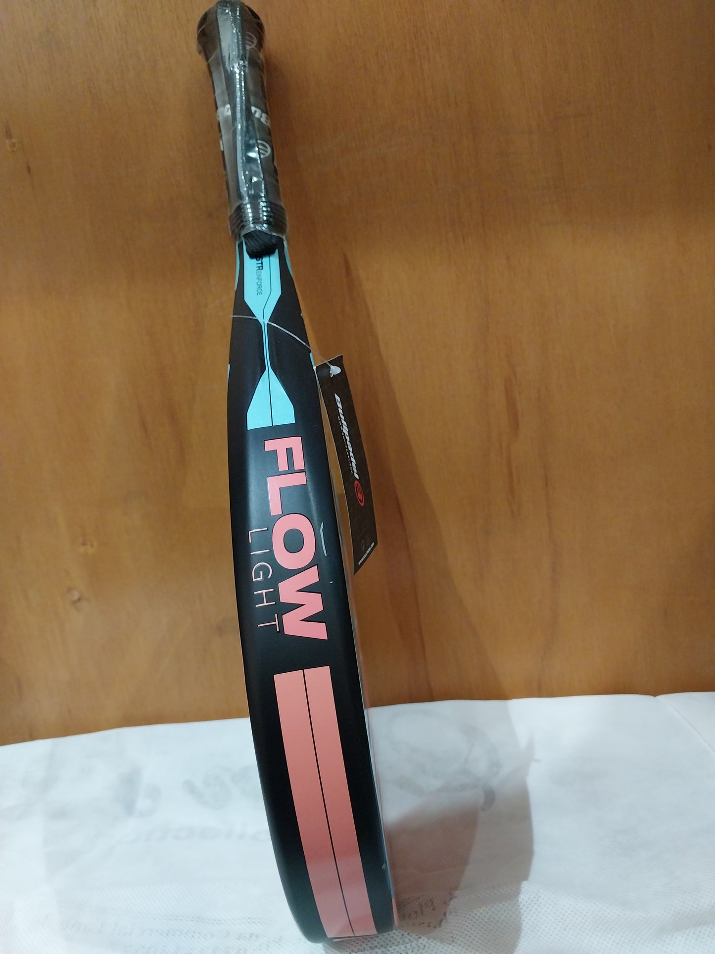 BullPadel Flow Light 2024 Padel Racket scratched