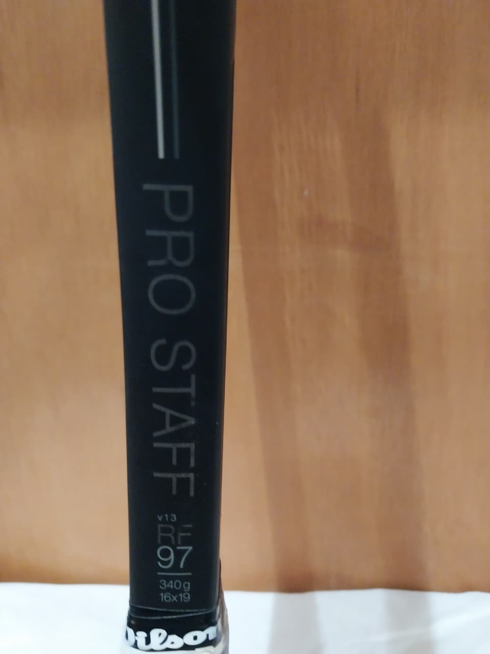 Wilson Pro Staff RF97 V13 340G 16x19 L4 Slightly Used Tennis Racket