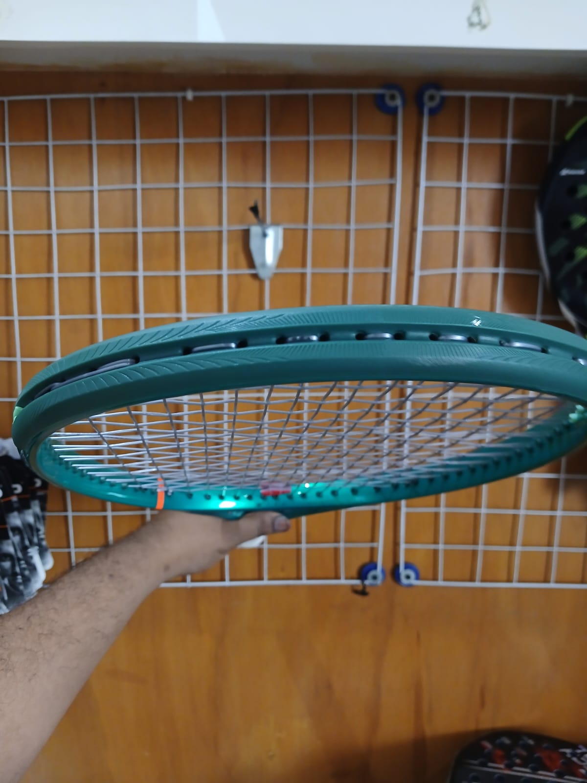 Wilson Blade 98 16x19 v10 Racket Slightly Used