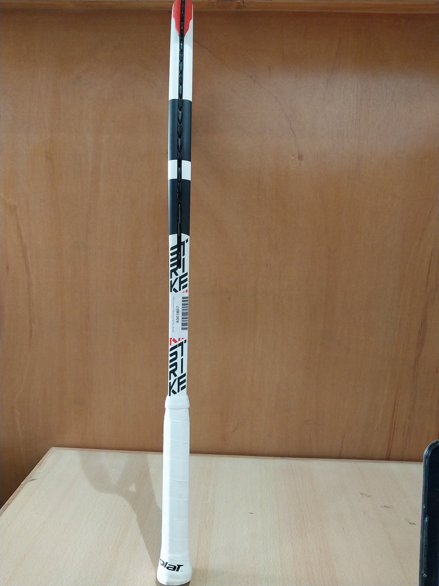 SLIGHTLY USED BABOLAT PURE STRIKE 16×19 RACKET